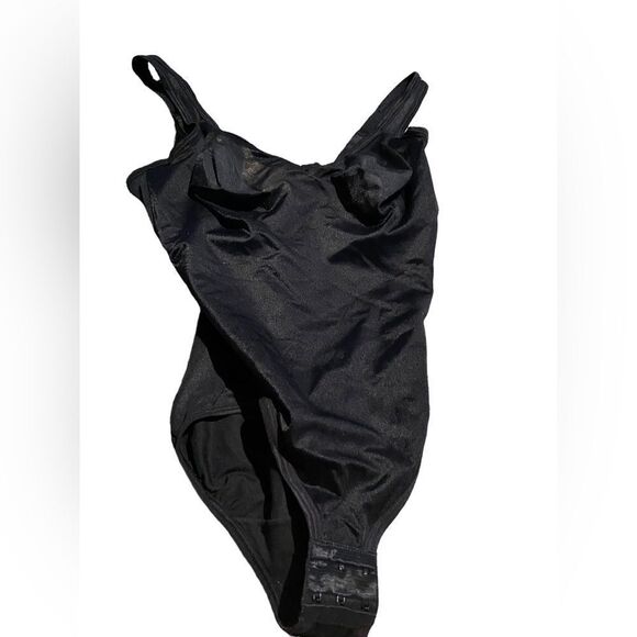 Flexees size 36D body suit excellent condition see pics - Picture 1 of 2